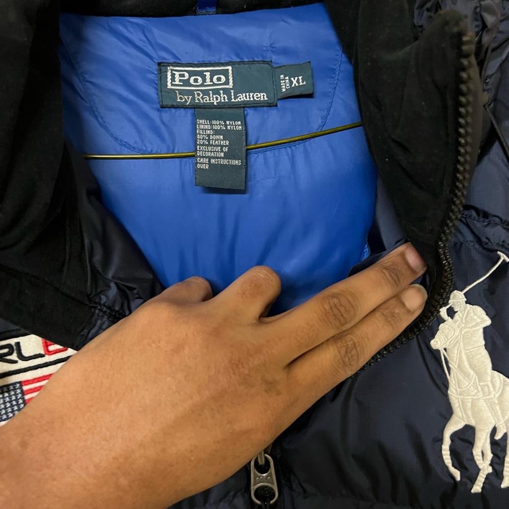 Ralph Lauren Puffer Coat. Like new. Pics say it all. - Picture 2 of 10